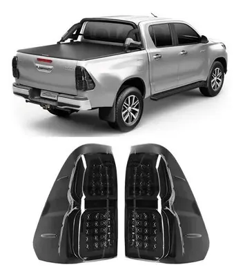 Lanterna Traseira Fume Toyota Hilux 2017 A 2022