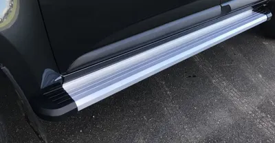 Estribo F-250 CS 99/11 Alumínio Anodizado — detalhe