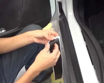 Soleira Resinada Jetta GLI 19/ 4P Carbono — detalhe