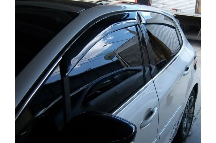 TG20007_1.jpg
