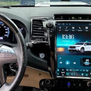 Multimídia modelo tesla tela